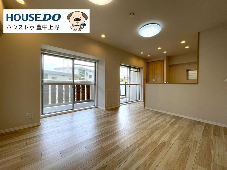 3LDK apartment in Toyonaka, Osaka - Photo 1