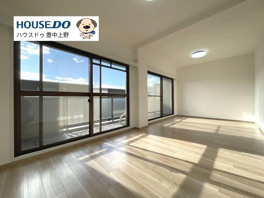 3LDK apartment in Toyonaka, Osaka - Photo 1