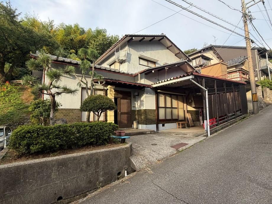 4LDK house in Kanazawa, Ishikawa - Photo 1
