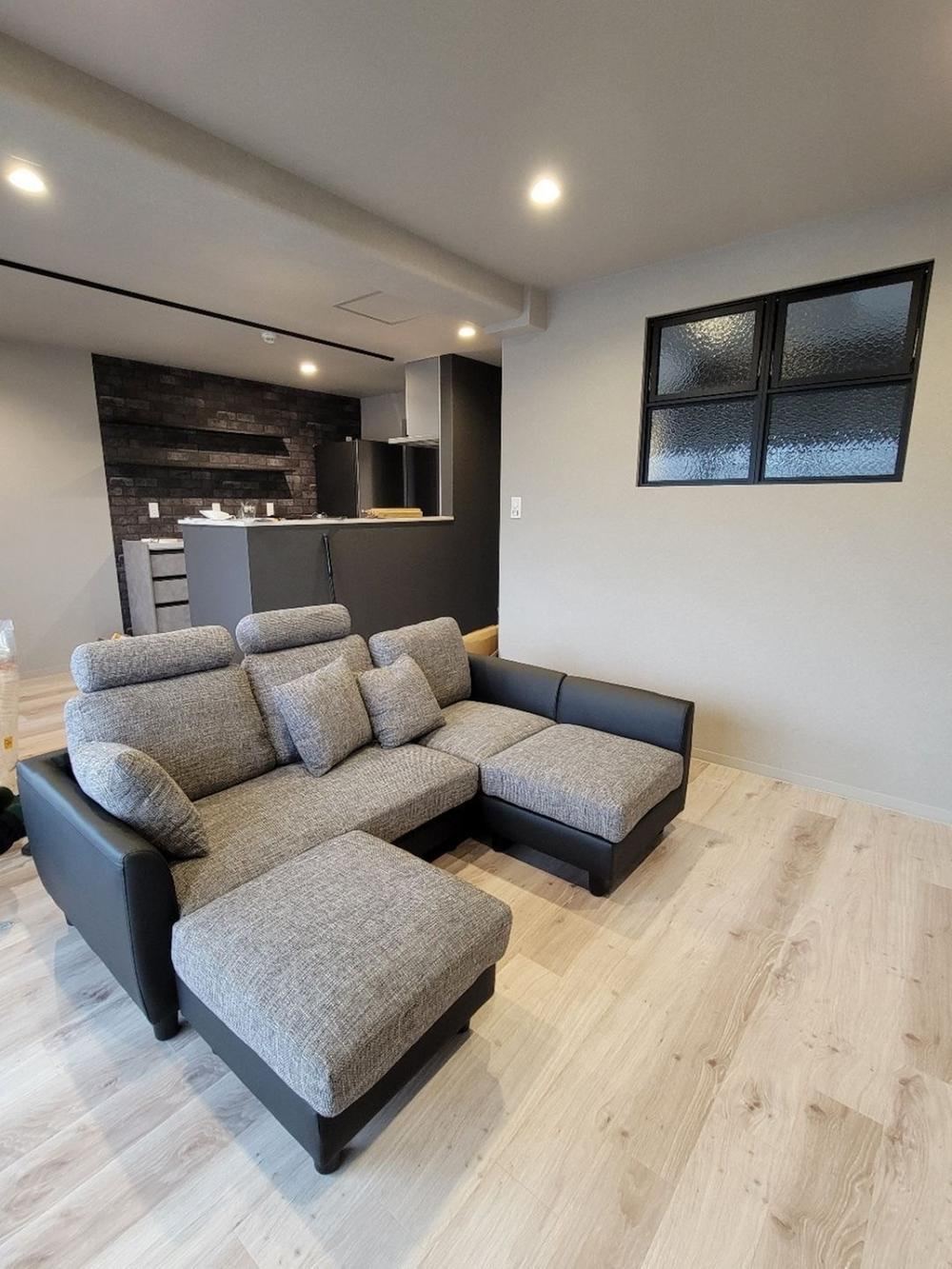 2LDK apartment in Nishi Ward, Osaka - Photo 1