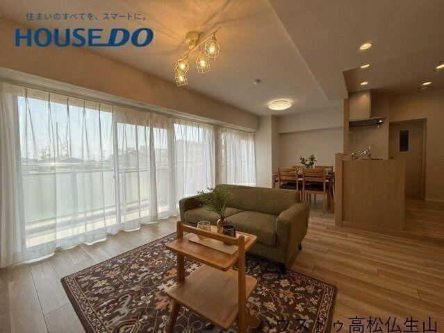 3LDK apartment in Takamatsu, Kagawa - Photo 1
