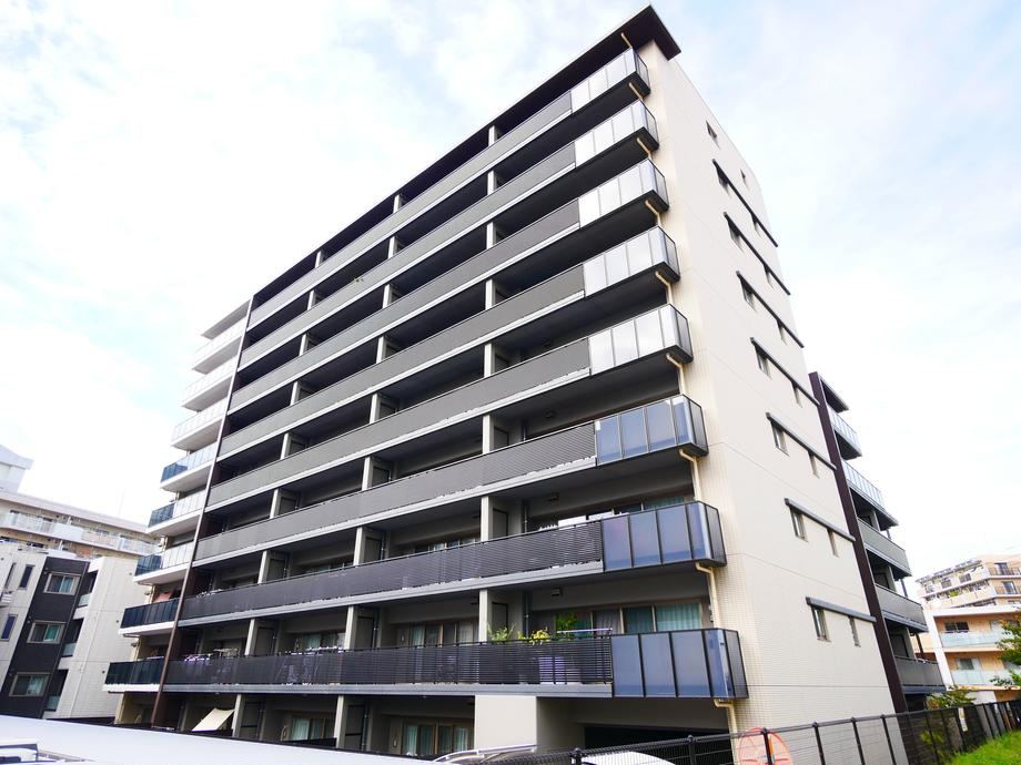 4LDK apartment in Higashi Ward, Fukuoka - Photo 1