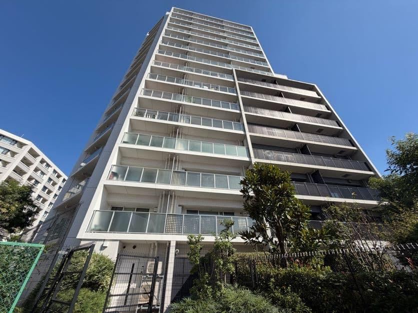 3LDK apartment in Toshima Ward, Tokyo - Photo 1