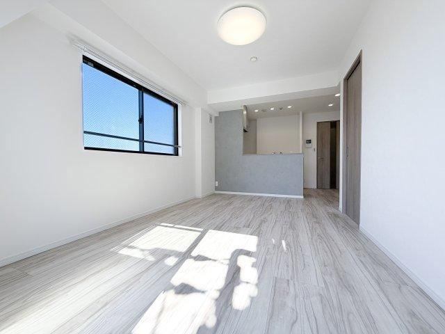 2LDK apartment in Suginami Ward, Tokyo - Photo 1