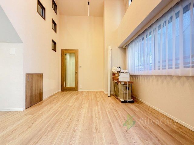 2LDK apartment in Shinagawa Ward, Tokyo - Photo 1