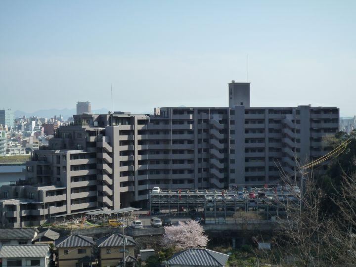 3LDK apartment in Nishi Ward, Hiroshima - Photo 1
