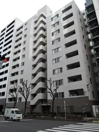 2LDK apartment in Meguro Ward, Tokyo - Photo 1