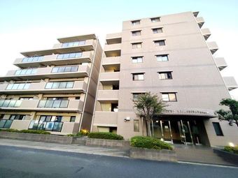 3LDK apartment in Narashino