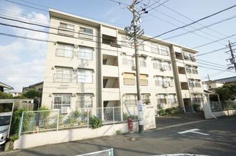 3DK apartment in Kasugai
