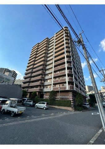 3LDK apartment in Chuo Ward, Chiba - Photo 1