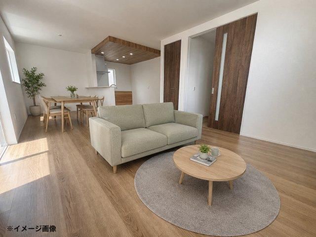 4LDK house in Higashihiroshima, Hiroshima - Photo 1
