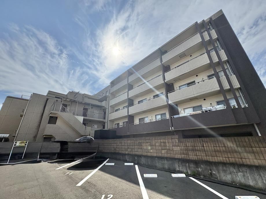 3LDK apartment in Chuo Ward, Saitama - Photo 1