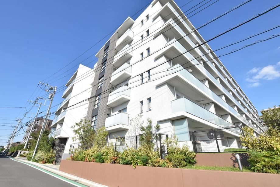 4LDK apartment in Izumi Ward, Yokohama, Kanagawa - Photo 1