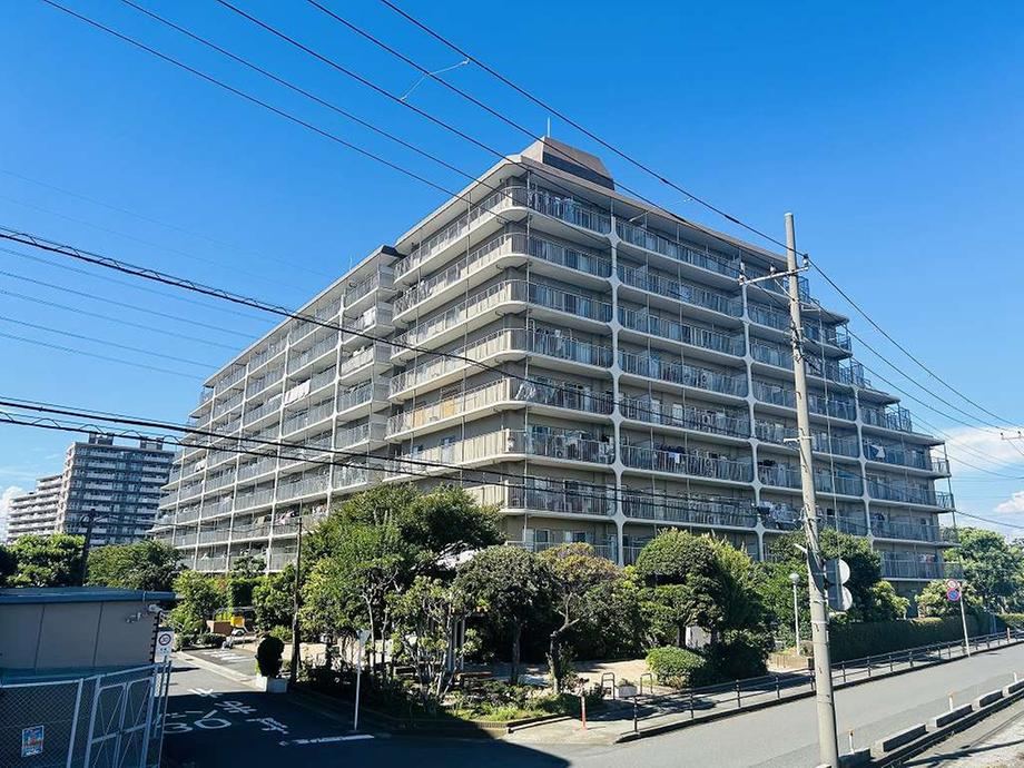 3LDK apartment in Ichikawa, Chiba - Photo 1