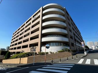 3LDK apartment in Totsuka Ward, Yokohama
