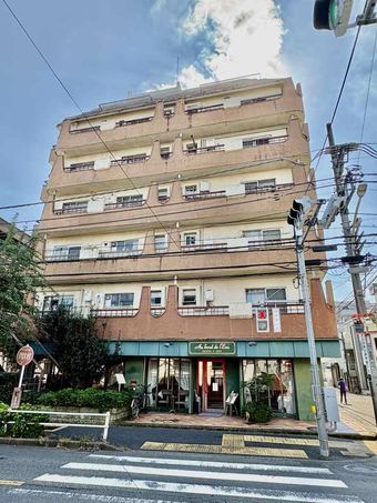 2LDK apartment in Koganei