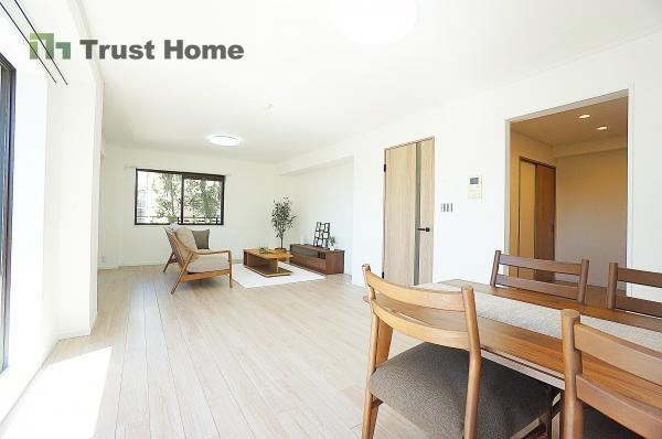 3LDK apartment in Higashinada Ward, Kobe, Hyogo - Photo 1