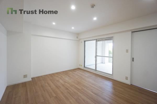 3LDK apartment in Toyonaka, Osaka - Photo 1