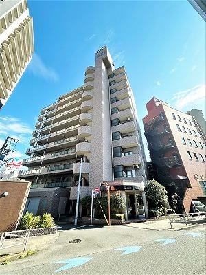 3LDK apartment in Katsushika Ward, Tokyo - Photo 1