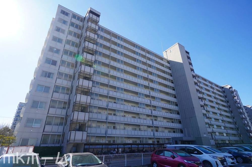 4LDK apartment in Matsudo, Chiba - Photo 1