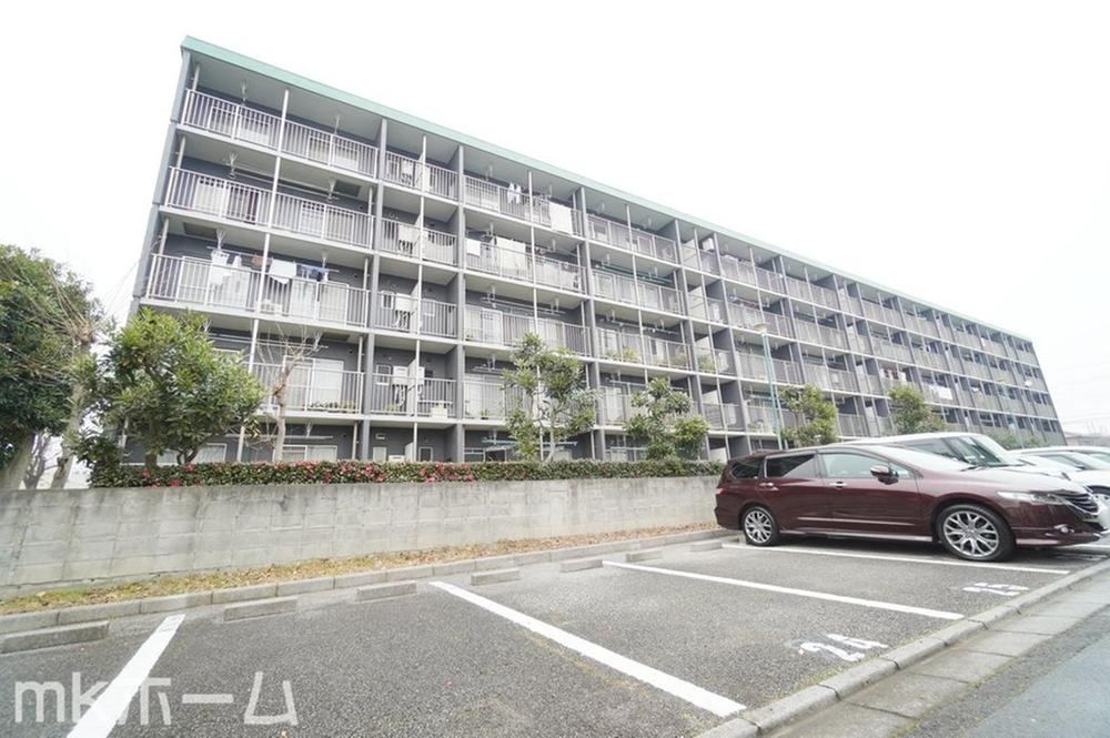2LDK apartment in Funabashi, Chiba - Photo 1