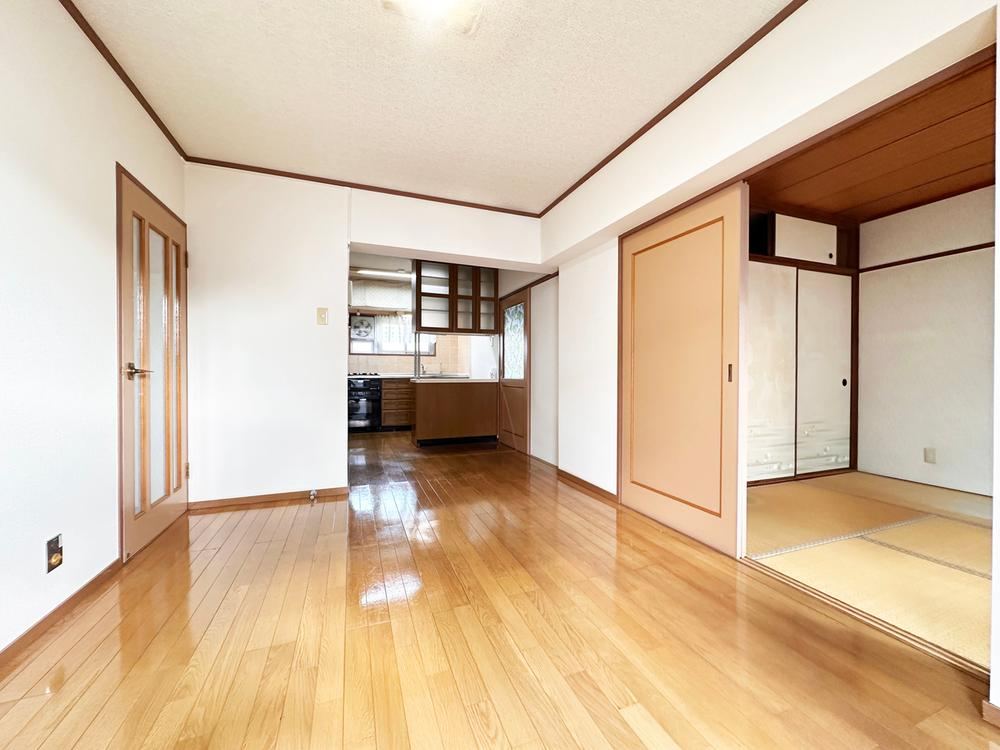 3DK apartment in Suma Ward, Kobe, Hyogo - Photo 1