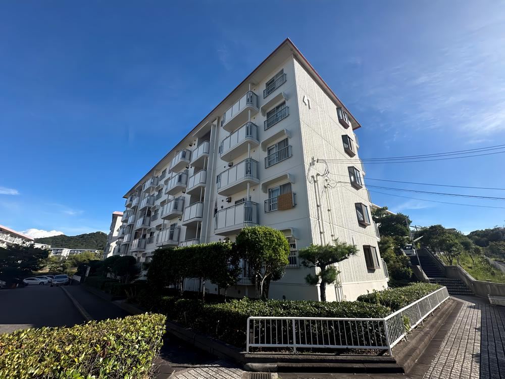4DK apartment in Suma Ward, Kobe, Hyogo - Photo 1