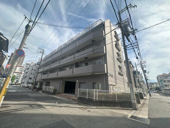 2LDK+S apartment in Hyogo Ward, Kobe