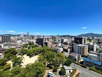 3LDK apartment in Minami Ward