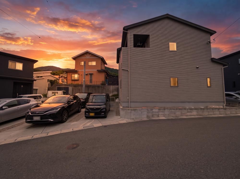 4LDK+S house in Chikushino, Fukuoka - Photo 1
