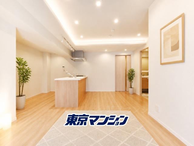 2LDK apartment in Shibuya Ward, Tokyo - Photo 1
