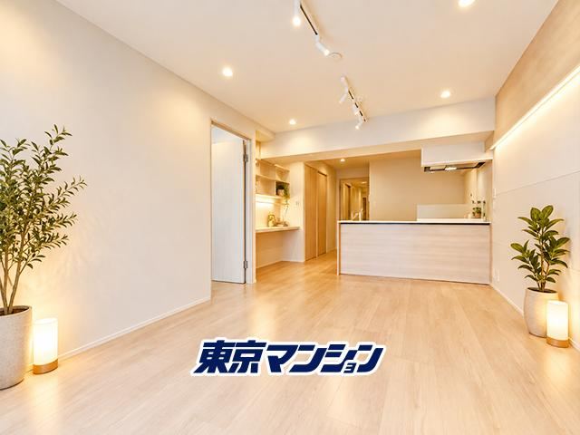 3LDK apartment in Meguro Ward, Tokyo - Photo 1