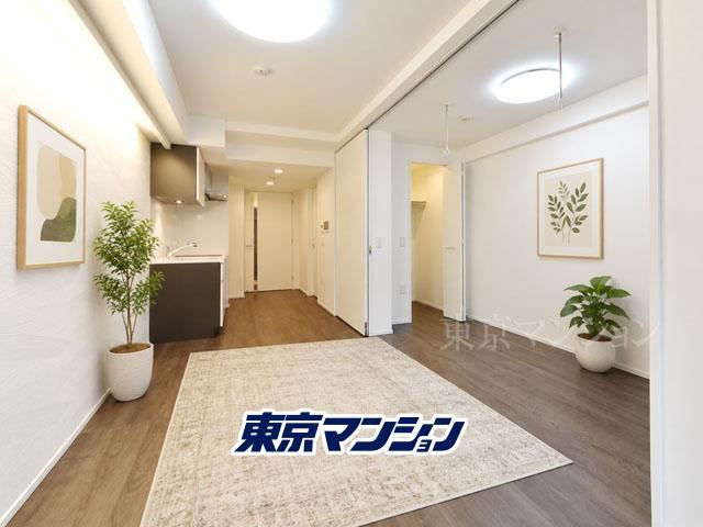 1LDK apartment in Nakano Ward, Tokyo - Photo 1