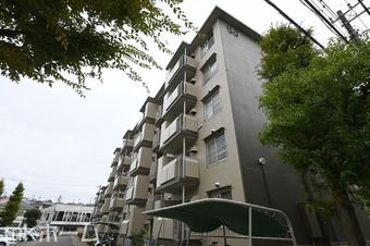 3LDK apartment in Kamagaya