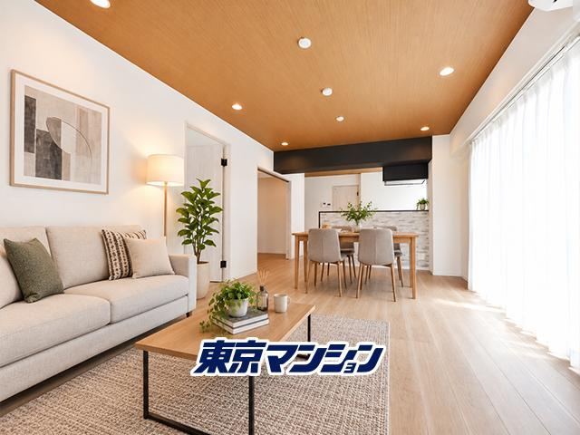 2LDK apartment in Ota Ward, Tokyo - Photo 1