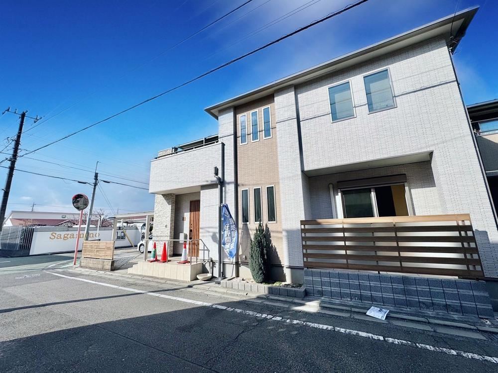 4LDK+S house in Midori Ward, Sagamihara, Kanagawa - Photo 1