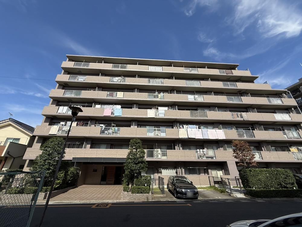3LDK apartment in Kita Ward, Saitama - Photo 1