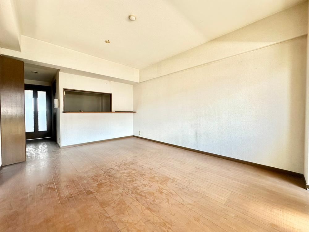 3LDK apartment in Onojo, Fukuoka - Photo 1