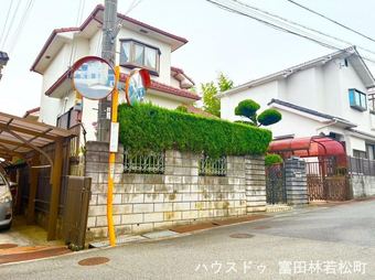 4LDK house in Tondabayashi