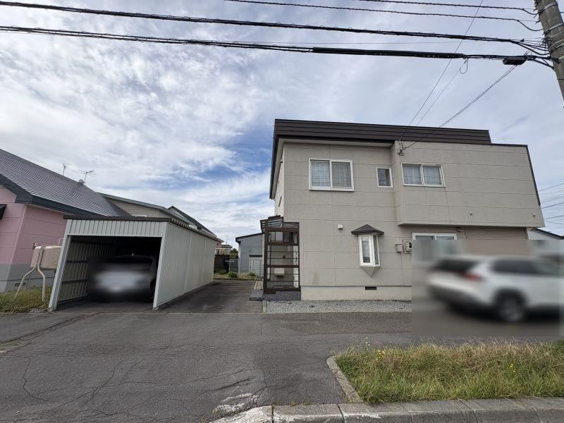 5LDK house in Asahikawa, Hokkaido - Photo 1