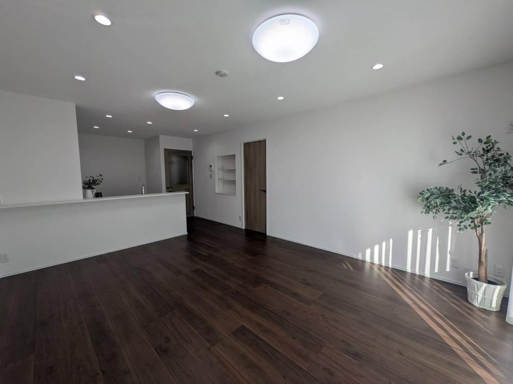 3LDK apartment in Nagareyama, Chiba - Photo 1