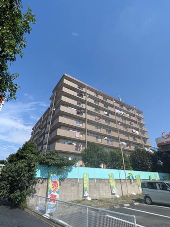 4DK apartment in Midori Ward