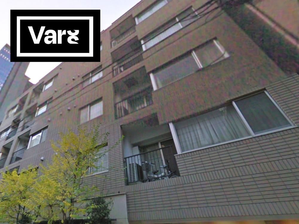 1LDK apartment in Shinjuku Ward, Tokyo - Photo 1