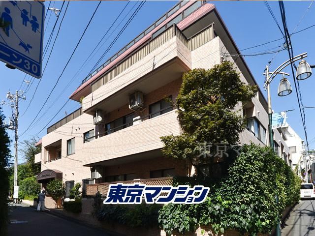 3LDK apartment in Setagaya Ward, Tokyo - Photo 1