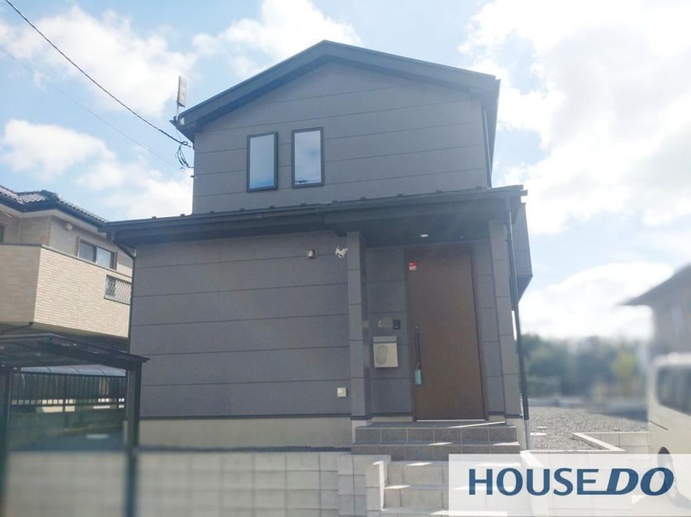 4LDK house in Toride, Ibaraki - Photo 1