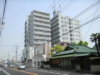 2LDK apartment in Oyama