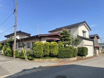 6DK+2S house in Tsuruoka