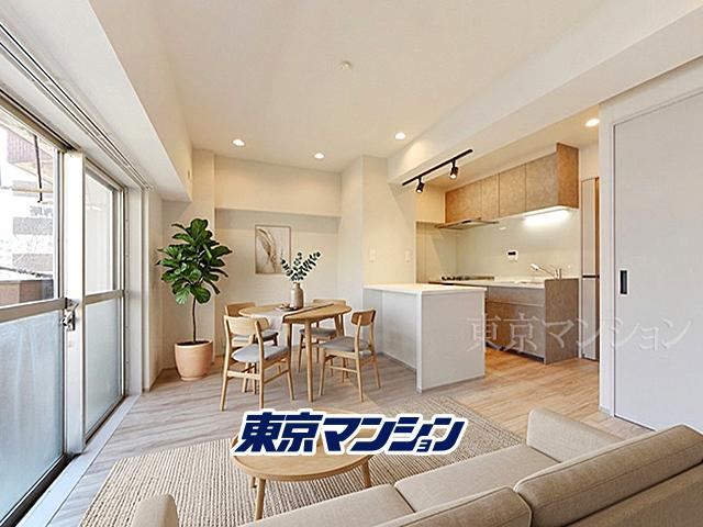 1LDK apartment in Shinjuku Ward, Tokyo - Photo 1