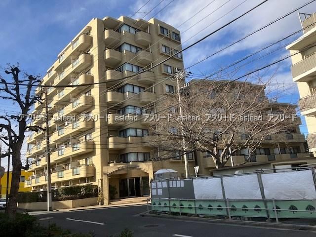 3LDK apartment in Katsushika Ward, Tokyo - Photo 1