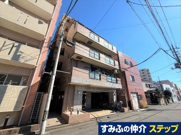 3LDK apartment in Kunitachi, Tokyo - Photo 1
